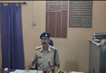 1994 बैच के दारोगा अंजनी कुमार कांड्रा थाना के प्रभारी के रूप में मंगलवार को उन्होंने विधिवत पदभार ग्रहण कर लिया