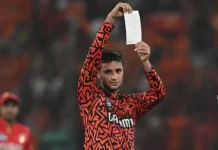 छक्कों की सलाह ने रचा इतिहास, अभिषेक शर्मा ने खेली रिकॉर्ड पारी