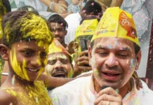 बिहार की राजनीति में बड़ा उलटफेर: तेज प्रताप को पार्टी से निकाला गया