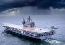 भारतीय नौसेना का एक्शन: INS विक्रांत ने कराची को निशाने पर लिया