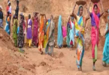 मनरेगा की असफलता: झारखंड में 39 लाख मजदूरों को नहीं मिल रही मजदूरी