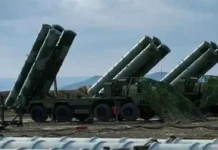 जम्मू में ब्लैकआउट, S-400 ने 8 पाकिस्तानी मिसाइलों को मार गिराया