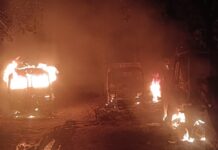 हज़ारीबाग में आगजनी की घटना: मशीनों को किया आग के हवाले, बढ़ा तनाव !!