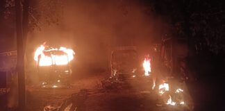 हज़ारीबाग में आगजनी की घटना: मशीनों को किया आग के हवाले, बढ़ा तनाव !!