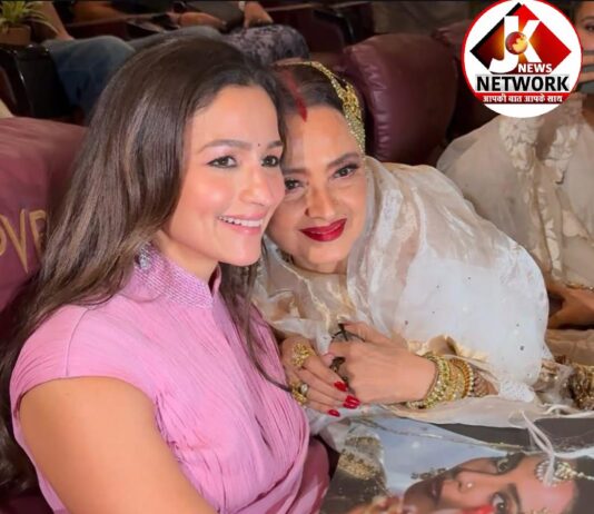 रेखा स्टाइल में आलिया का पिंक साड़ी अवतार वायरल