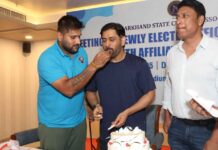 एमएस धोनी के ICC हॉल ऑफ फेम में शामिल होने पर JSCA ने मनाया जश्न