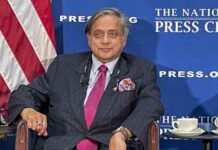 शशि थरूर ने पाकिस्तानी सेना और आतंकियों के रिश्तों का किया खुलासा