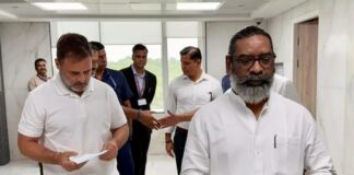 राहुल गांधी ने की शिबू सोरेन से मुलाकात