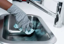 गुरुग्राम की सोसायटियों और सेक्टरों में घरेलू सहायिकाएं हुईं गायब, अवैध प्रवासियों पर कार्रवाई से मचा हड़कंप