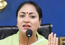 दिल्ली सीएम रेखा गुप्ता ने केजरीवाल पर किया हमला