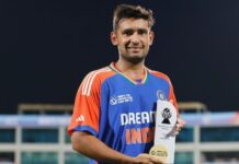 धोनी के पसंदीदा गेंदबाज को टेस्ट में मौका मिलने का आ रहा खबर