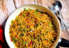 Street Style Veg Chowmein: घर पर बनाएं बाजार जैसा चटपटा चाउमिन