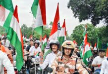 दिल्ली में तिरंगा बाइक रैली की उठी गंज