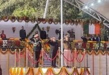 मोराबादी मैदान में राज्यपाल ने फहराया तिरंगा