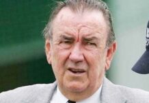 ऑस्ट्रेलिया के कोच बॉब का हुआ निधन, जिताया था पहला वर्ल्ड कप