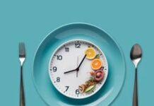 जाने आखिर इंटरमिटेंट फास्टिंग फिटनेस का मंत्र है या फिर खतरा