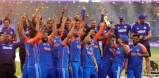 टीम इंडिया ने ट्रॉफी लेने से किया इनकार