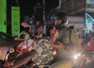 दुर्गा पूजा में रांची में रातभर SSP कर रहे निरीक्षण