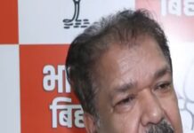 बिहार चुनाव में भाजपा अध्यक्ष ने विपक्ष पर लगाया निशान