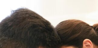 परिणीति चोपड़ा ने किया बेटे के नामकरण के साथ तस्वीर वायरल