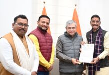 रेल मंत्री और रक्षा मंत्री का संगम