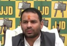बिहार से बाहर, राष्ट्रीय राजनीति की तैयारी कर रहे तेज प्रताप यादव