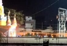 हजारीबाग में विसर्जन के दौरान दो गुट में पथराव से अफरा-तफरी