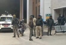 कैरव गांधी अपहरण केस पर तीन अपराधी घायल