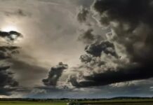 झारखंड में बदला मौसम, रांची सहित कई जिलों में आंधी-बारिश