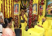 वृंदावन दौरा में राष्ट्रपति ने की प्रेमानंद महाराज से मुलाकात