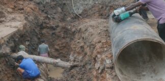 रांची में फ्लाईओवर काम में पाइपलाइन बंद से 16 इलाकों में पानी प्रभावित