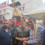 बाबा नगरी पहुंची प्रसिद्ध बैडमिंटन खिलाड़ी सानिया नेहवाल