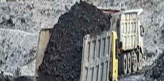 झारखंड में कोयला बना कमाई का हीरो