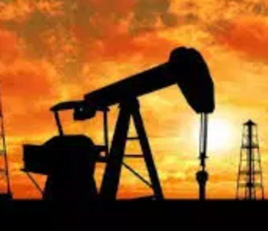 ईरान-अमेरिका टकराव की होर्मुज तनाव से तेल बाजार में हड़कंप