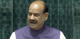 लोकसभा में तीन बड़े बिल पेश, संसद में बवाल