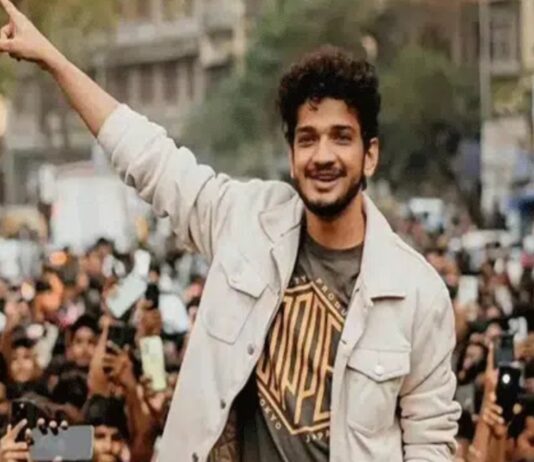 ड्राइवर पिता का सपना, मुनव्वर फारूकी का सफर