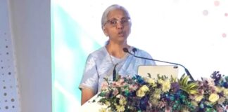 पेट्रोल-डीजल पर टैक्स पर वित्त मंत्री का बड़ा खुलासा