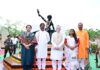 धरती आबा के पुण्यतिथि पर राज्यपाल और CM की भावभीनी श्रद्धांजलि