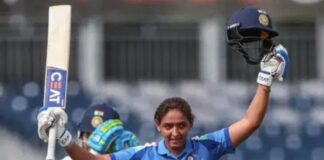 महिला T20 में हरमनप्रीत ने डबल सेंचुरी मैच खेल रचा इतिहास