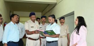 EVM-VVPAT वेयरहाउस की सुरक्षा व्यवस्था पर गिरिडीह DC सख्त