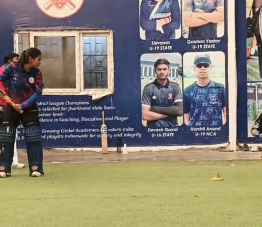 हर बेटी बनेगी क्रिकेट स्टार, जेके क्रिकेट अकादमी में बेटियों के लिए प्रोफेशनल क्रिकेट ट्रेनिंग
