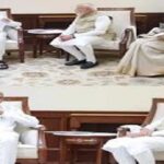 PM मोदी से मिले शरद पवार, सियासत में हलचल