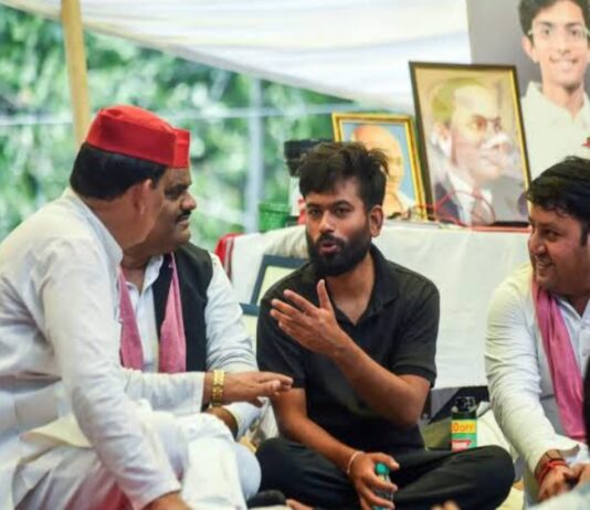धर्मेंद्र प्रधान के इस्तीफे के बाद सरकार झुकी, CJP ने खत्म किया आंदोलन