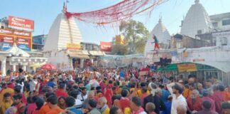 देवघर के बाबा धाम में पहली सोमवारी पर 2 लाख श्रद्धालुओं की उमड़ी भीड़, शिवभक्तों का जनसैलाब
