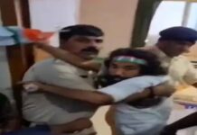 तिरंगा यात्रा को लेकर सदर अस्पताल में हंगामा, देवेंद्र नाथ महतो को रोकने पर पुलिस से भिड़े समर्थक