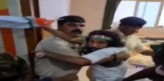 तिरंगा यात्रा को लेकर सदर अस्पताल में हंगामा, देवेंद्र नाथ महतो को रोकने पर पुलिस से भिड़े समर्थक