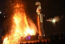 रांची में धूमधाम से मना दशहरा, मोरहाबादी में जला 70 फीट का रावण