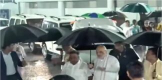 कोलकाता हादसे पर घिरी BJP, एक तरफ भगदड़, दूसरी तरफ अमित शाह का स्वागत