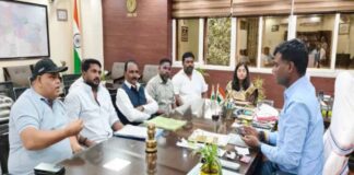 रांची DC का जनता दरबार, उठे रोजगार-बाजार के मुद्दे